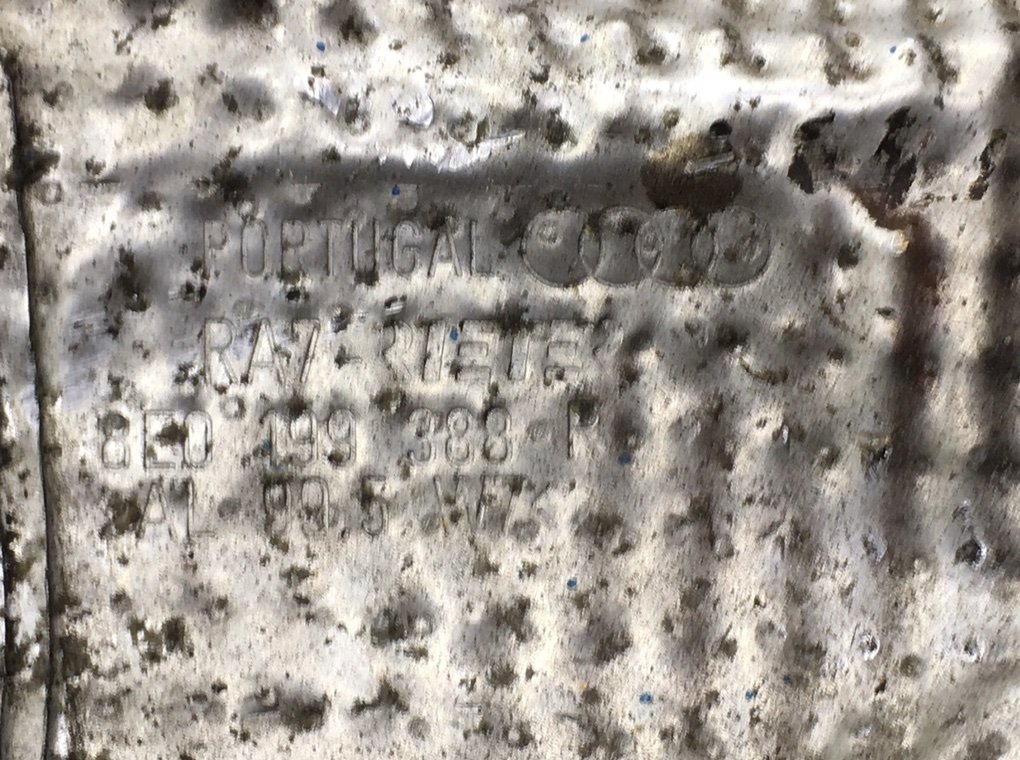 Подушка крепления двигателя бу для Audi A4 B7 2.0 TFSI,  2005 г.