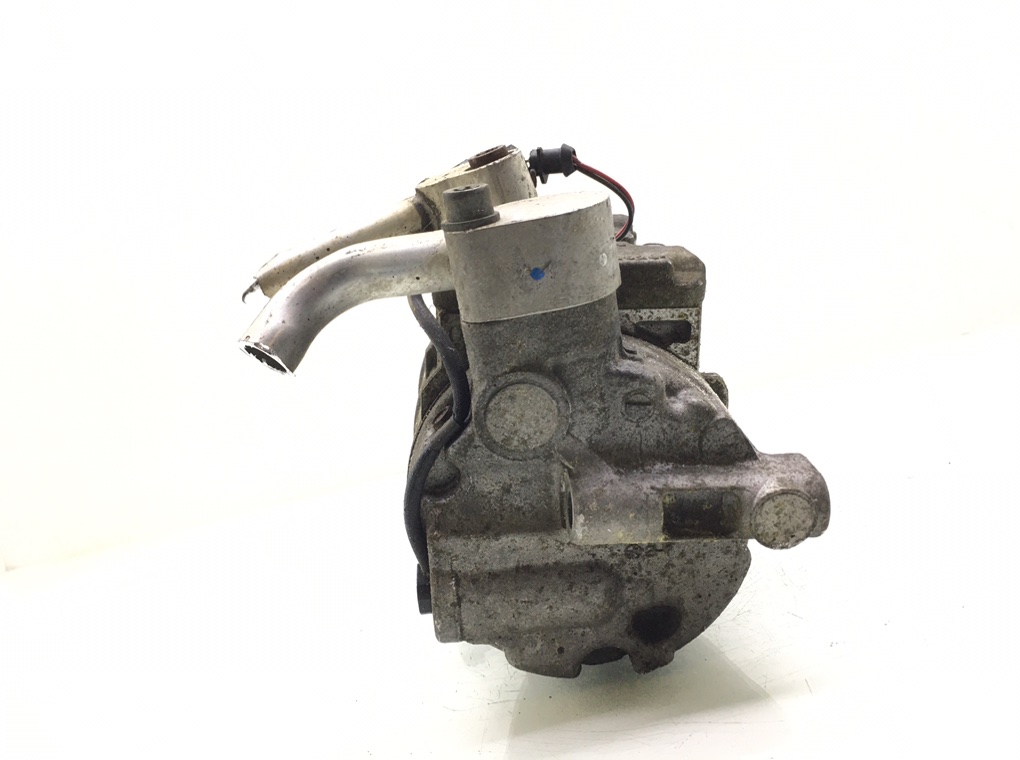 Компрессор кондиционера бу для Audi A4 B7 2.0 TFSI,  2005 г.