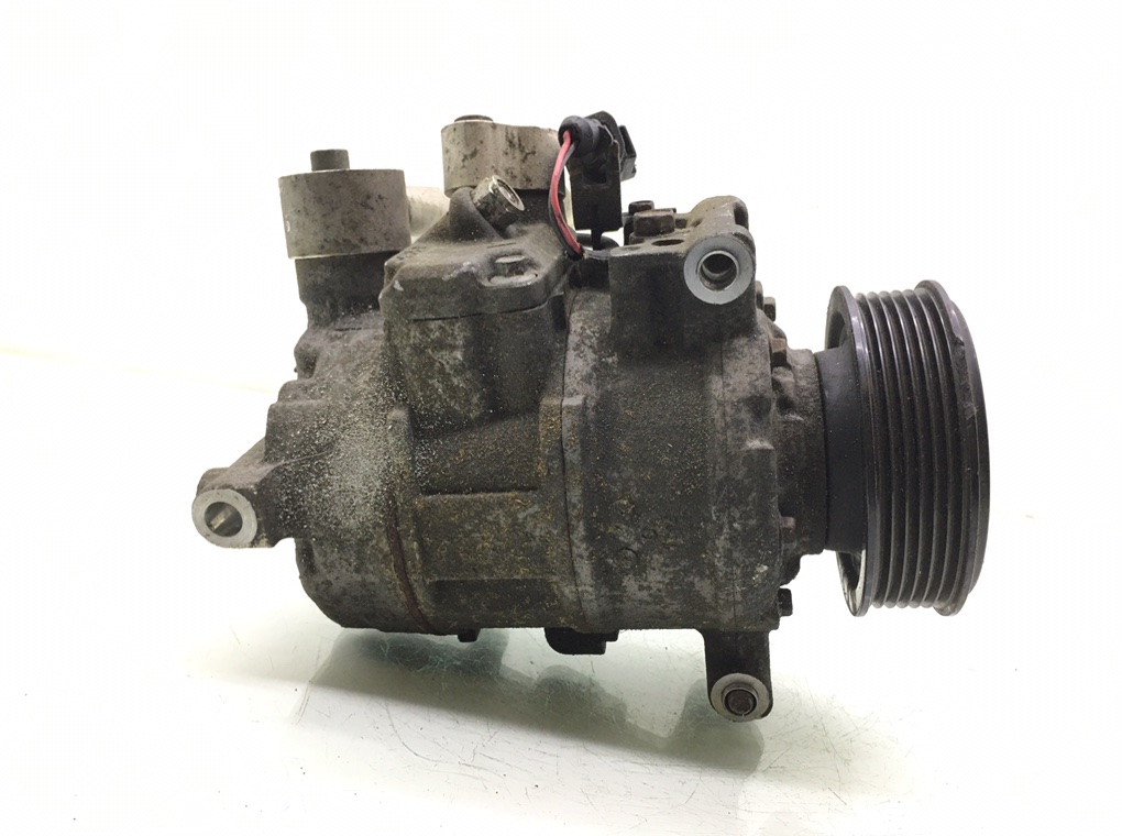 Компрессор кондиционера бу для Audi A4 B7 2.0 TFSI,  2005 г.