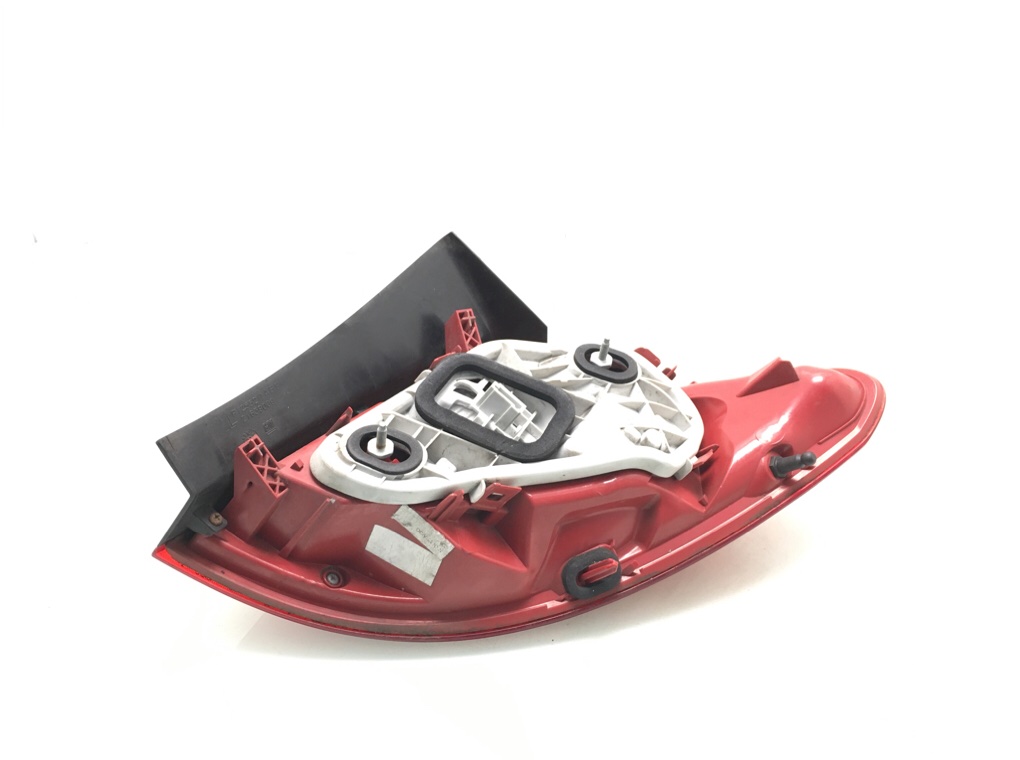 Фонарь задний левый бу для Opel Meriva B 1.4 i,  2011 г.