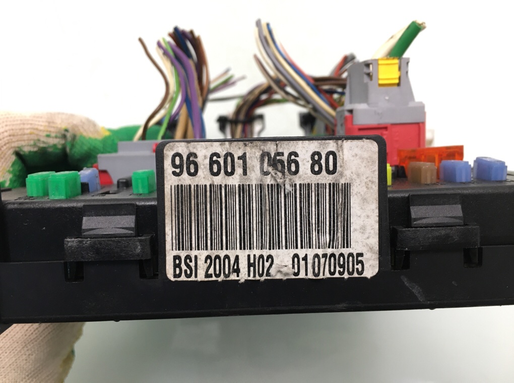 Блок комфорта бу для Peugeot 307  1.4 i,  2005 г.