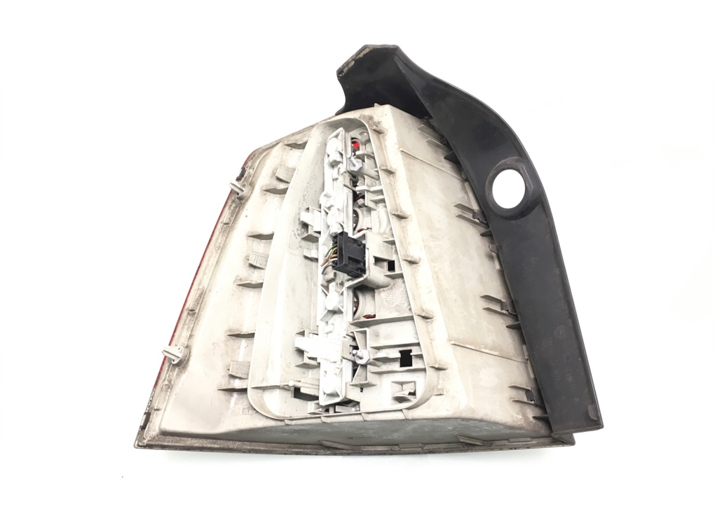 Фонарь задний правый бу для Opel Zafira B 1.9 CDTi,  2010 г.