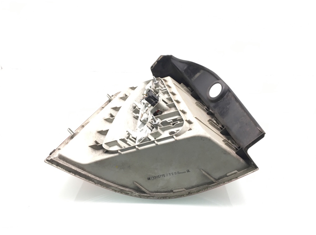 Фонарь задний правый бу для Opel Zafira B 1.9 CDTi,  2010 г.