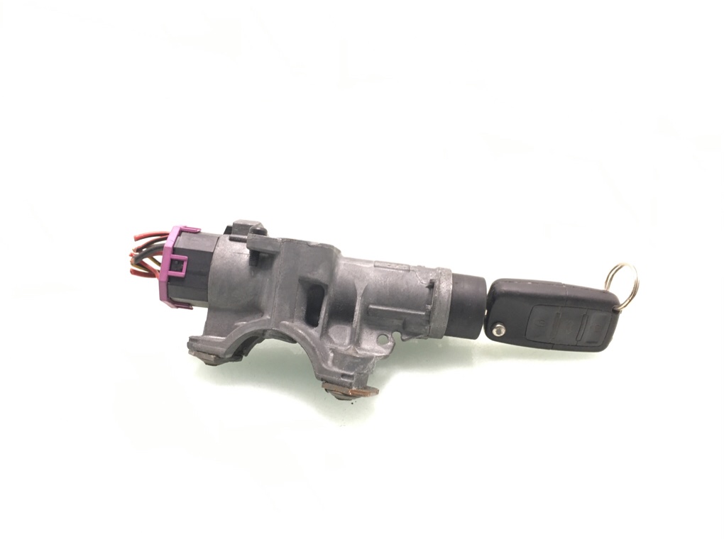 Замок зажигания бу для Volkswagen Passat B5 1.9 TDi, 2003 г. Замок зажигания бу для Volkswagen Passat B5 1.9 TDi, 2003 г.