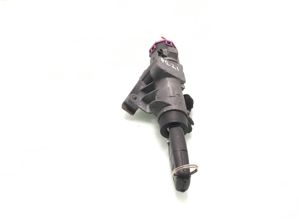 Замок зажигания бу для Volkswagen Passat B5 1.9 TDi, 2003 г. Замок зажигания бу для Volkswagen Passat B5 1.9 TDi, 2003 г.