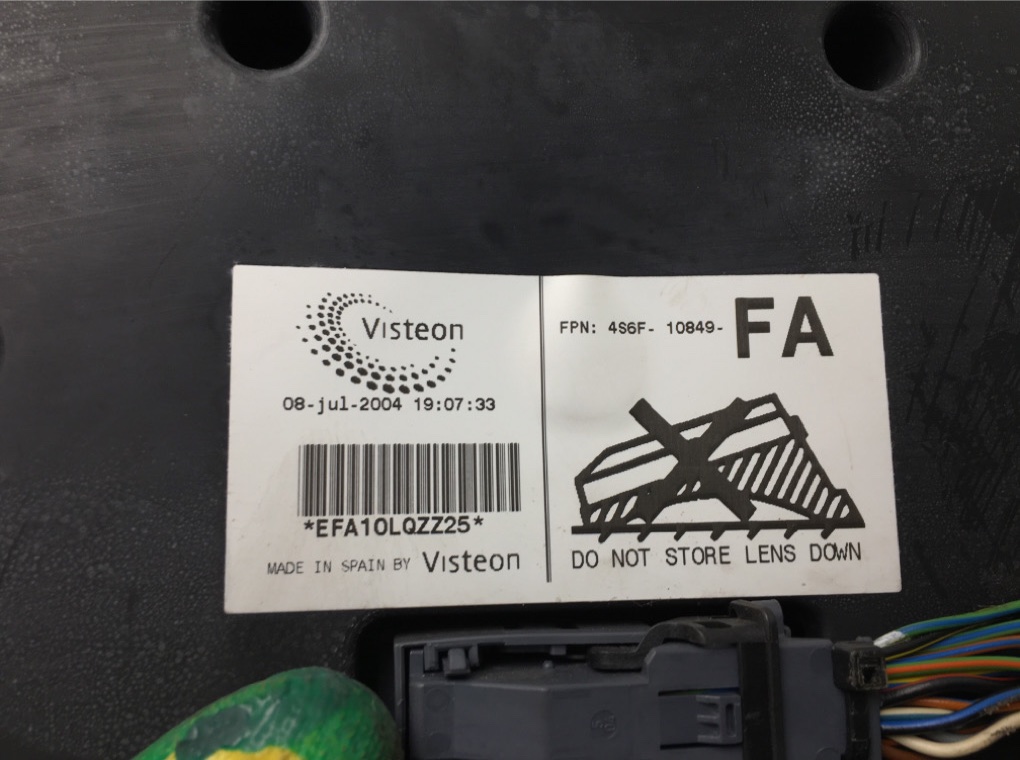 Щиток приборов (приборная панель) бу для Ford Fiesta 5 1.4 i,  2004 г.