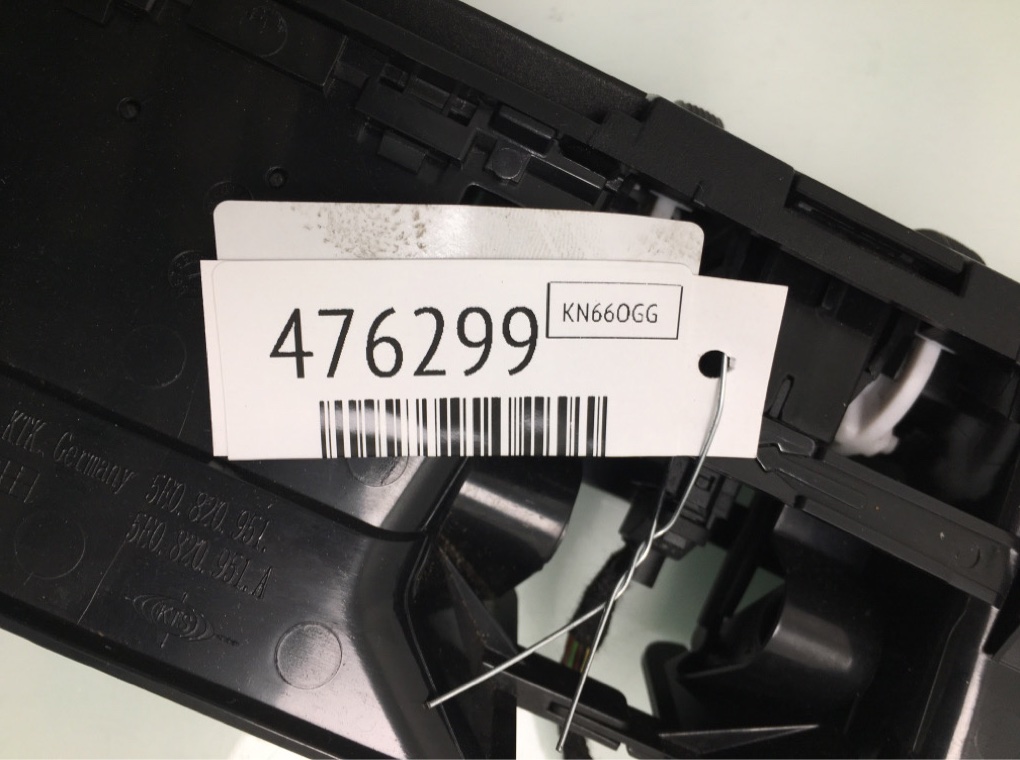 Дефлектор обдува салона бу для Skoda Octavia A7 1.6 TDi,  2016 г.