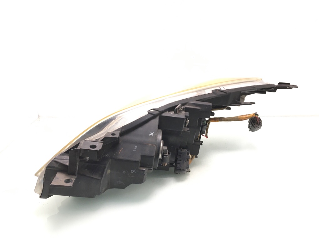 Фара правая бу для Mazda 3  BL 1.6 i,  2009 г.