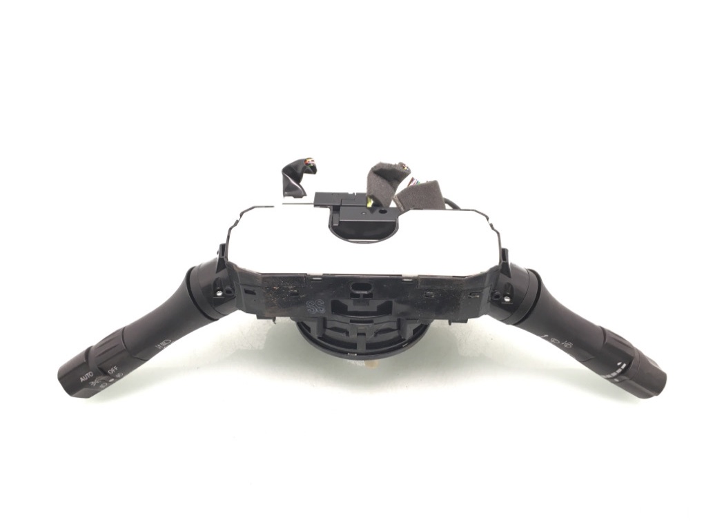 Переключатель подрулевой (стрекоза) бу для Nissan Navara 3 2.3 DCi, 2021 г. Переключатель подрулевой (стрекоза) бу для Nissan Navara 3 2.3 DCi, 2021 г.