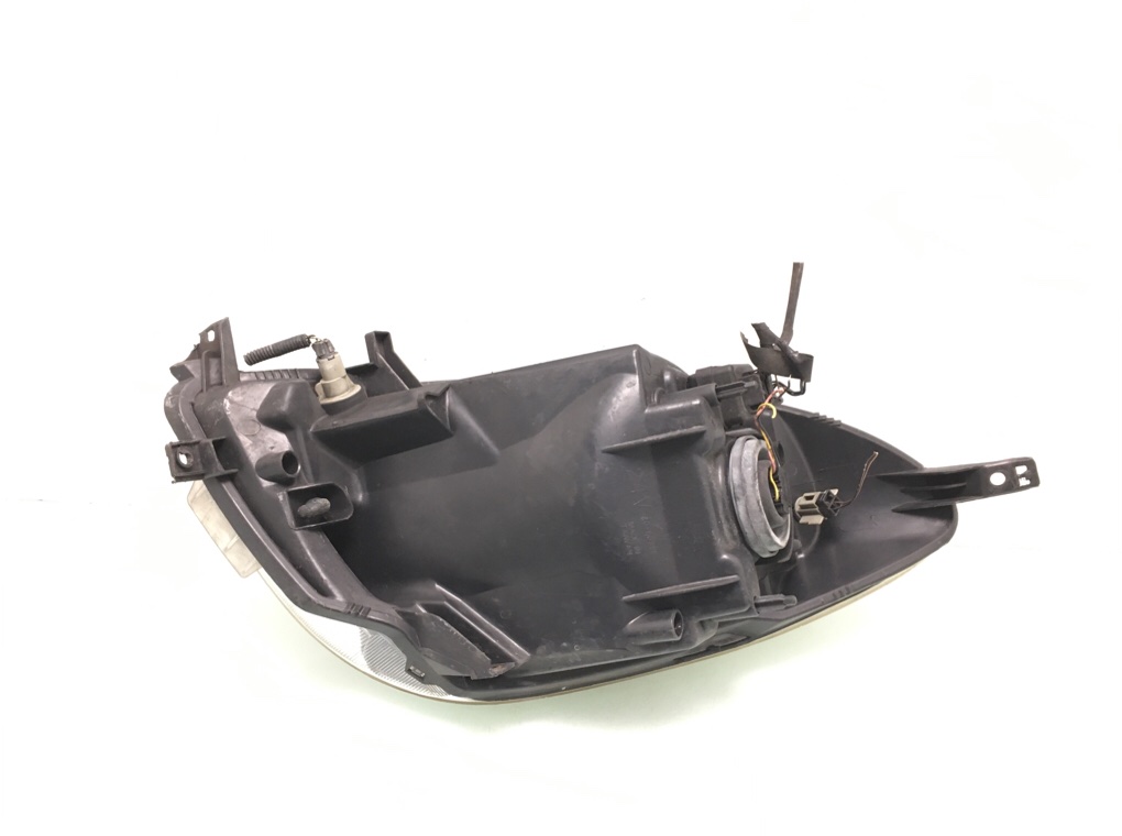 Фара правая бу для Nissan Note E11 1.6 i,  2008 г.