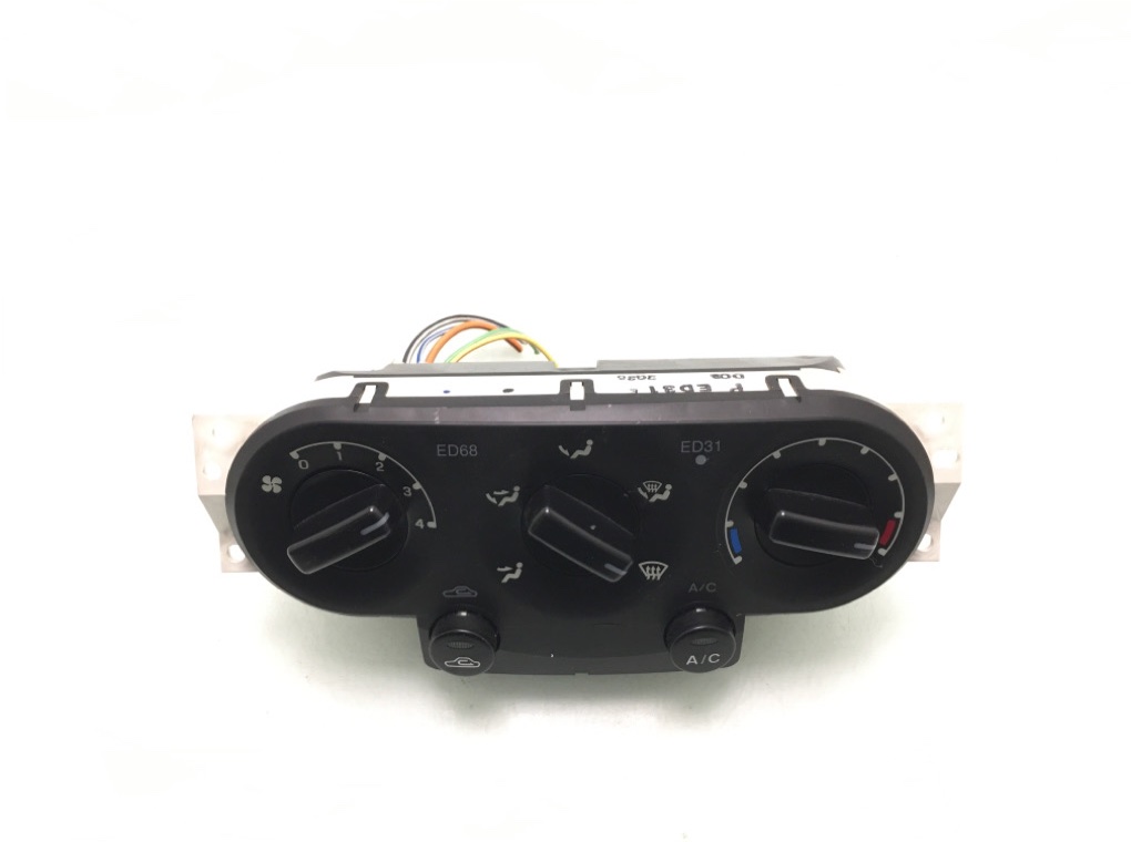 Блок управления печки/климат-контроля бу для Ford Maverick 2 3.0 i, 2002 г.
