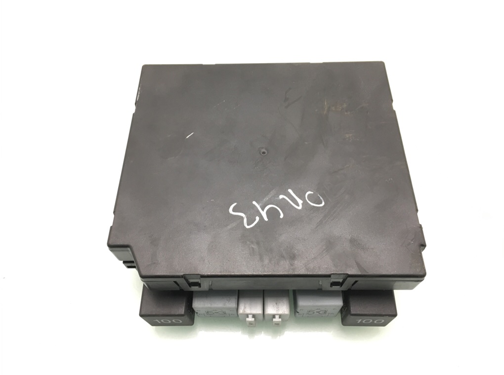 Блок комфорта бу для Skoda Superb 2 2.0 TDi, 2009 г. Блок комфорта бу для Skoda Superb 2 2.0 TDi, 2009 г.