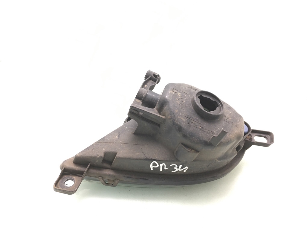 Фара противотуманная правая бу для BMW 5 E60/E61 2.0 TD, 2009 г. Фара противотуманная правая бу для BMW 5 E60/E61 2.0 TD, 2009 г.