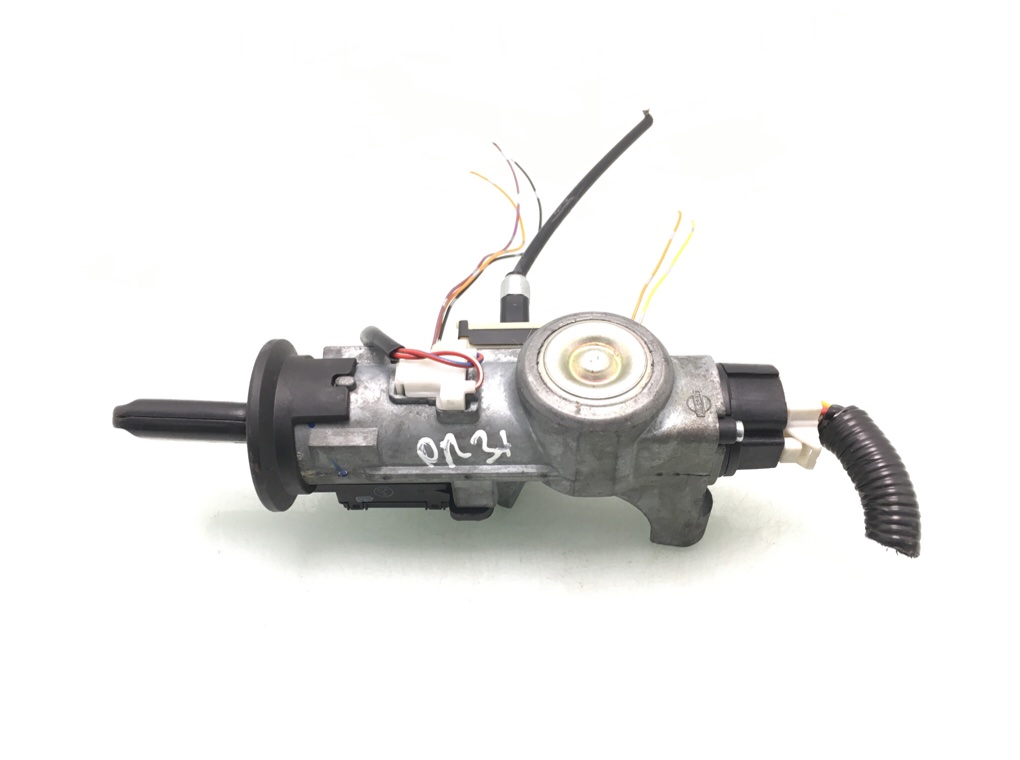 Замок зажигания бу для Nissan Note E11 1.6 i, 2008 г. Замок зажигания бу для Nissan Note E11 1.6 i, 2008 г.