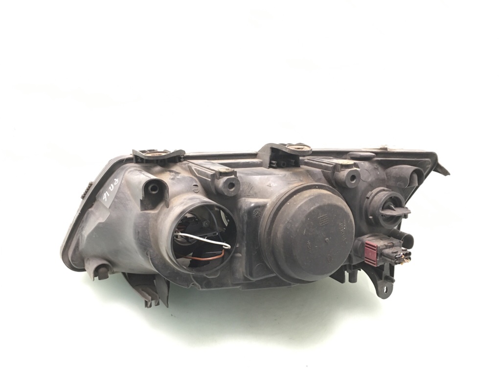 Фара правая бу для Saab 9-3 2.0 Ti, 2005 г. Фара правая бу для Saab 9-3 2.0 Ti, 2005 г.