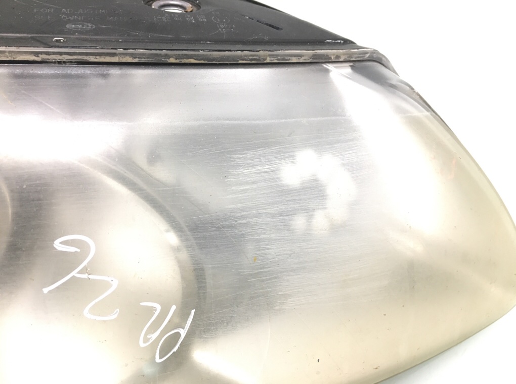 Фара правая бу для Volkswagen Passat B6 2.0 TDi, 2007 г. Фара правая бу для Volkswagen Passat B6 2.0 TDi, 2007 г.