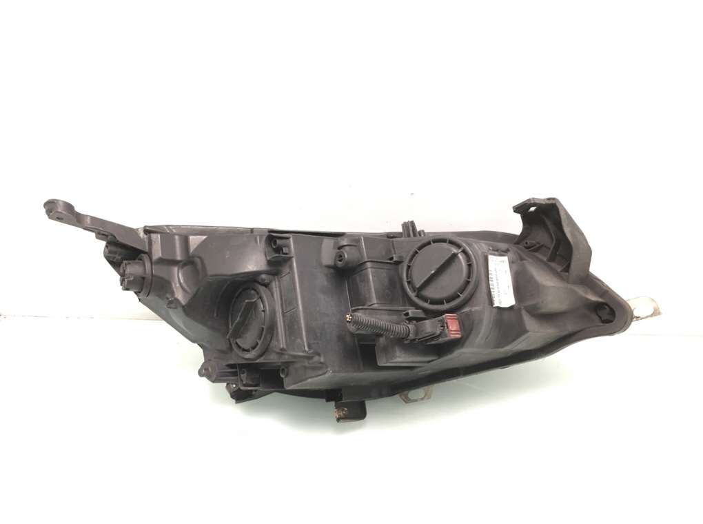 Фара левая бу для Opel Astra J 1.6 i,  2011 г.