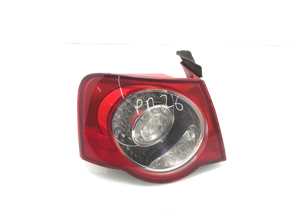 Фонарь задний левый бу для Volkswagen Passat B6 2.0 TDi, 2007 г.