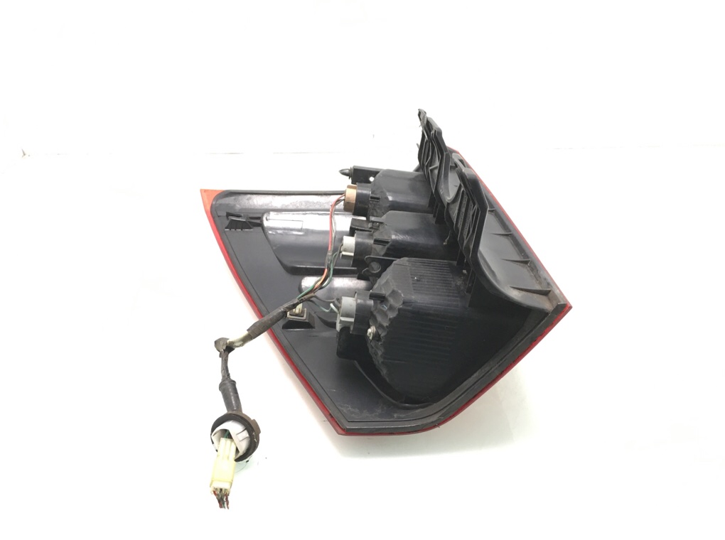 Фонарь задний правый бу для Suzuki Grand Vitara 2 1.9 DDiS,  2007 г.