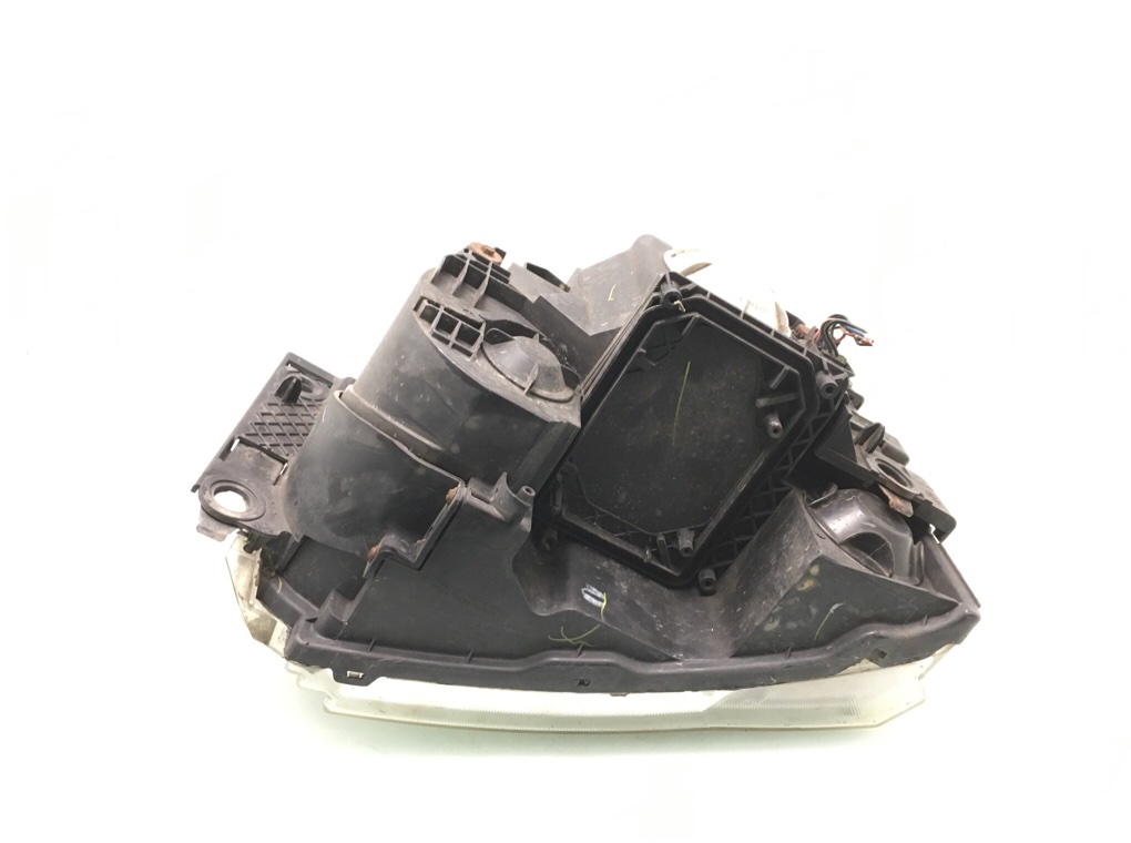 Фара правая бу для Land Rover Discovery 3 2.7 TD,  2005 г.