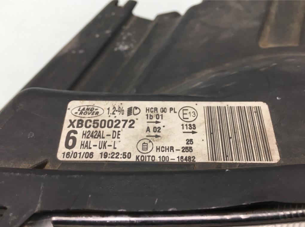 Фара левая бу для Land Rover Discovery 3 2.7 TD,  2005 г.