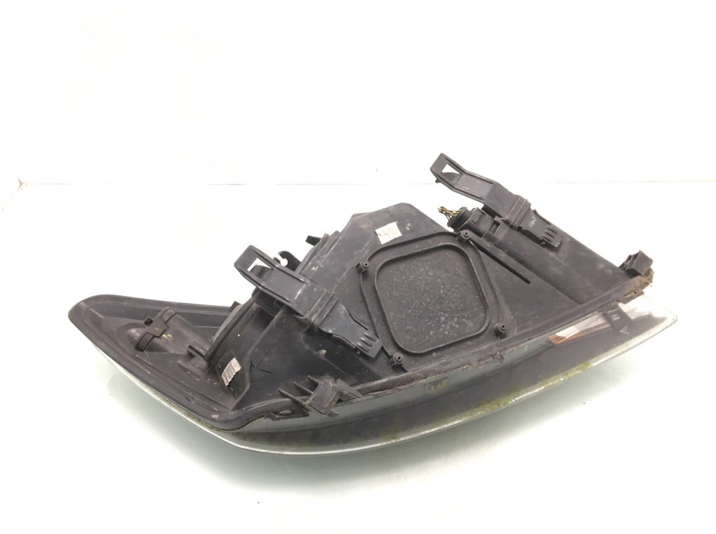 Фара левая бу для Ford Focus 2 1.8 i,  2009 г.