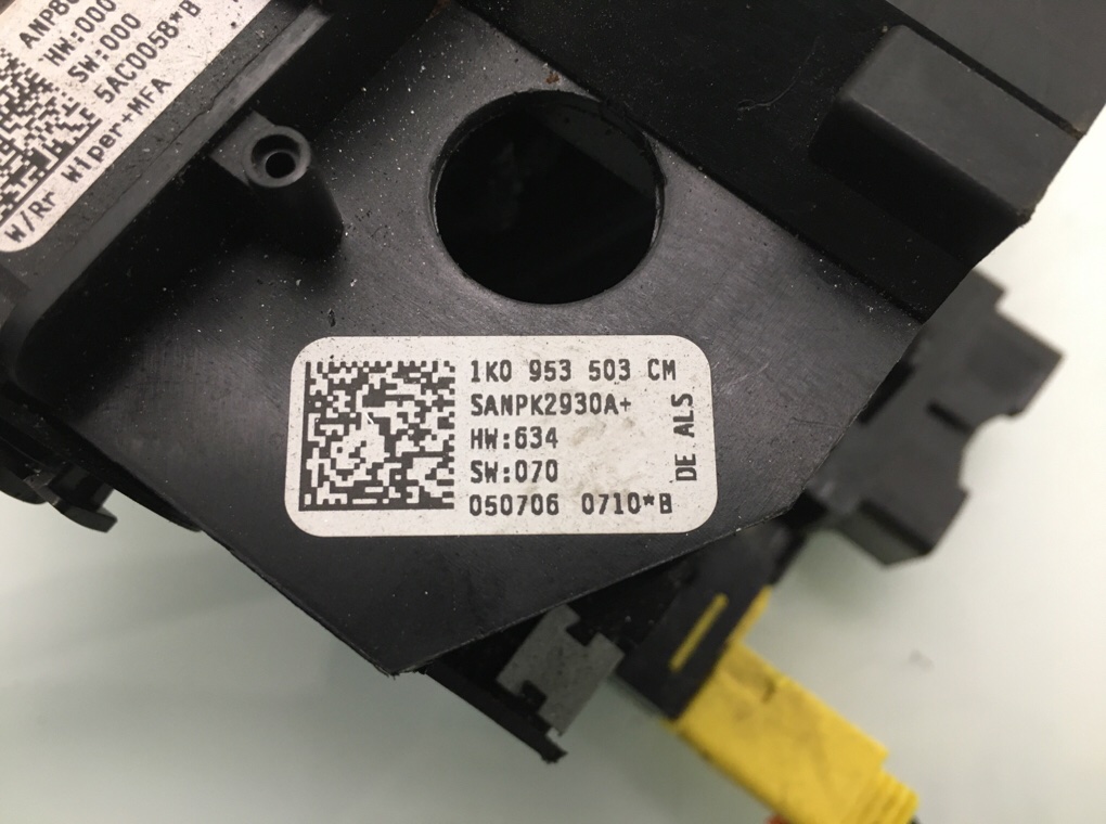 Переключатель подрулевой (стрекоза) бу для Volkswagen Golf 5 2.0 FSI,  2005 г.