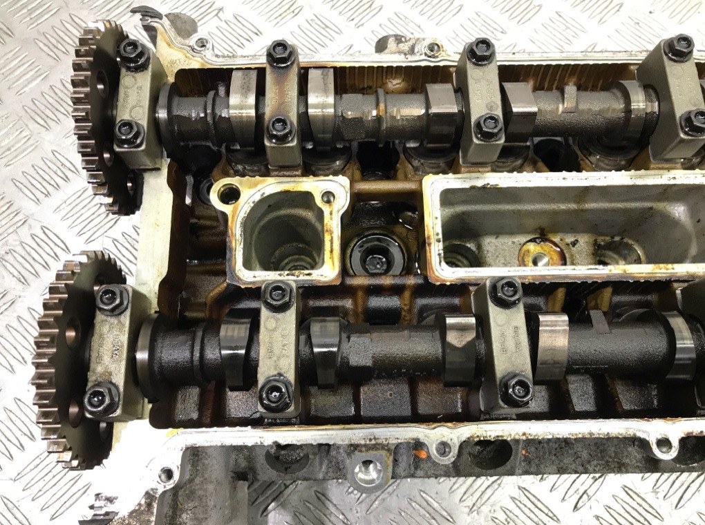 Головка блока цилиндров бу для Ford Focus 2 1.8 i,  2007 г.