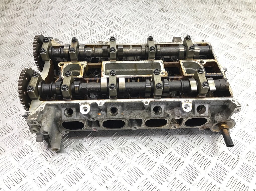Головка блока цилиндров бу для Ford Focus 2 1.8 i,  2007 г.