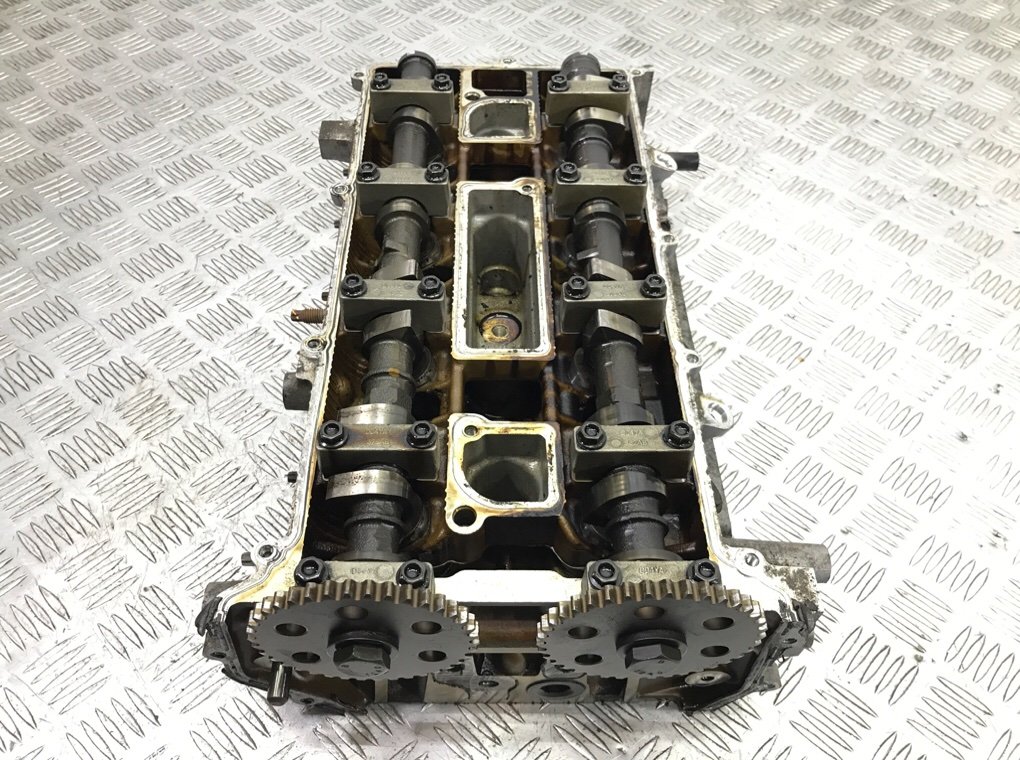 Головка блока цилиндров бу для Ford Focus 2 1.8 i,  2007 г.