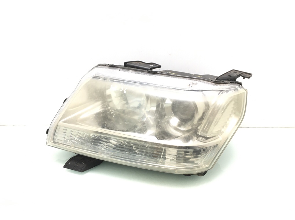 Фара левая бу для Suzuki Grand Vitara 2 1.9 DDiS, 2007 г.