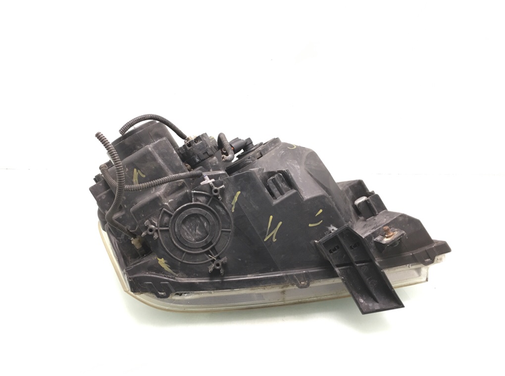 Фара левая бу для Suzuki Grand Vitara 2 1.9 DDiS,  2007 г.