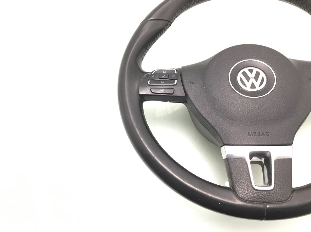 Руль бу для Volkswagen Passat B6 2.0 TDi, 2009 г. Руль бу для Volkswagen Passat B6 2.0 TDi, 2009 г.