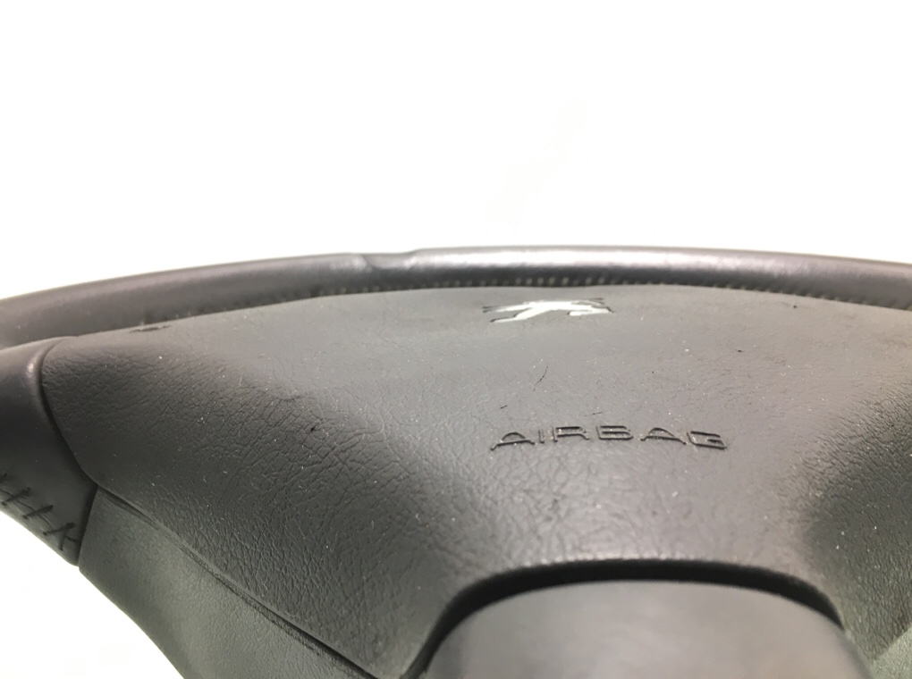 Руль бу для Peugeot 307  1.4 i,  2005 г.