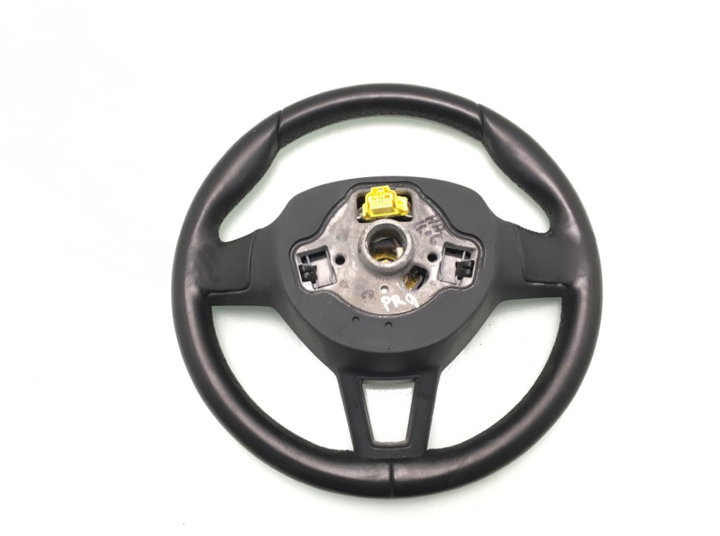 Руль бу для Skoda Octavia A7 1.6 TDi, 2016 г. Руль бу для Skoda Octavia A7 1.6 TDi, 2016 г.