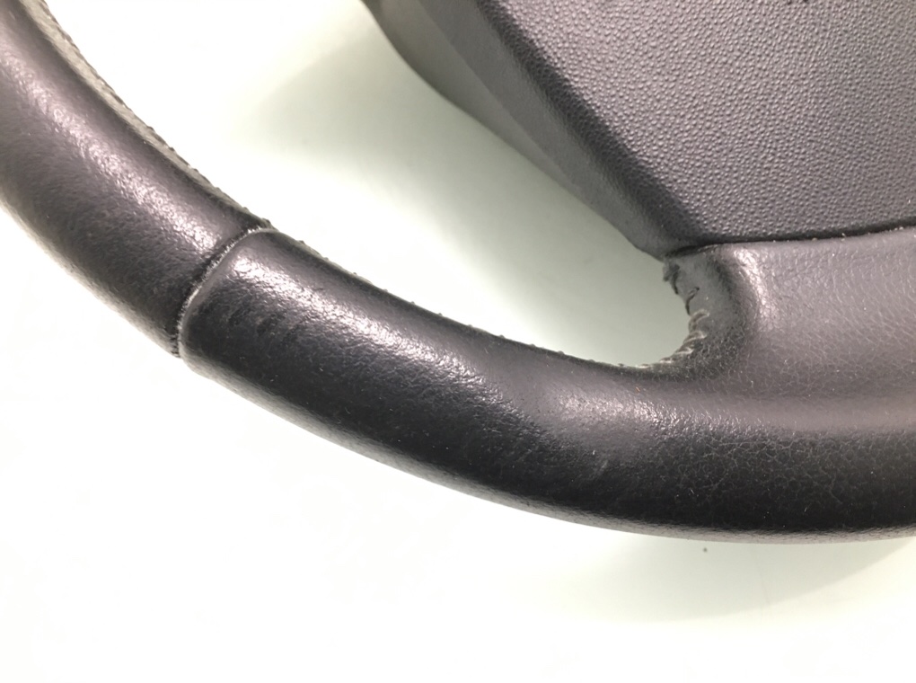 Руль бу для Saab 9-3 2 2.0 Ti, 2004 г. Руль бу для Saab 9-3 2 2.0 Ti, 2004 г.