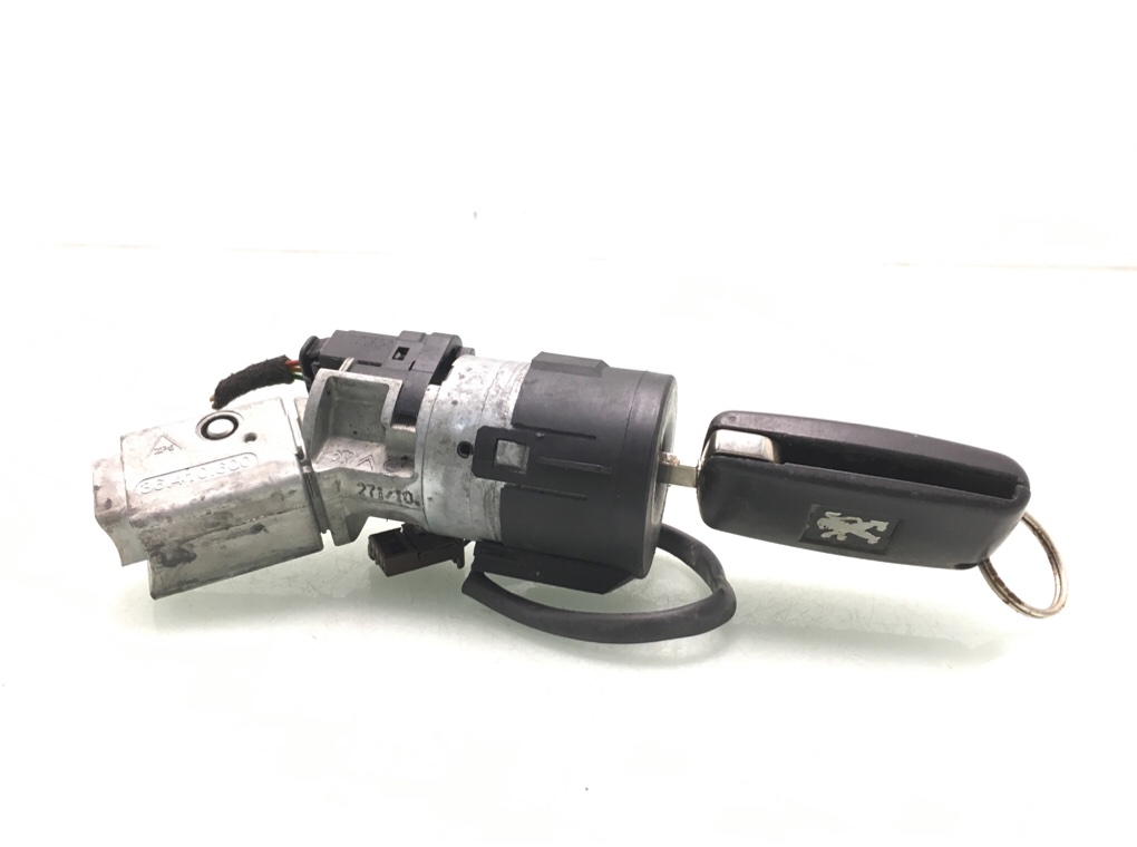 Замок зажигания бу для Peugeot 3008 1.6 HDi, 2010 г. Замок зажигания бу для Peugeot 3008 1.6 HDi, 2010 г.