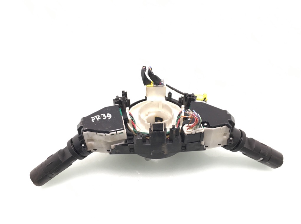 Переключатель подрулевой (стрекоза) бу для Nissan Qashqai+2 1 1.5 DCi, 2011 г. Переключатель подрулевой (стрекоза) бу для Nissan Qashqai+2 1 1.5 DCi, 2011 г.