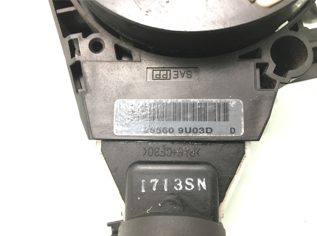 Переключатель подрулевой (стрекоза) бу для Nissan Qashqai+2 1 1.5 DCi, 2011 г. Переключатель подрулевой (стрекоза) бу для Nissan Qashqai+2 1 1.5 DCi, 2011 г.