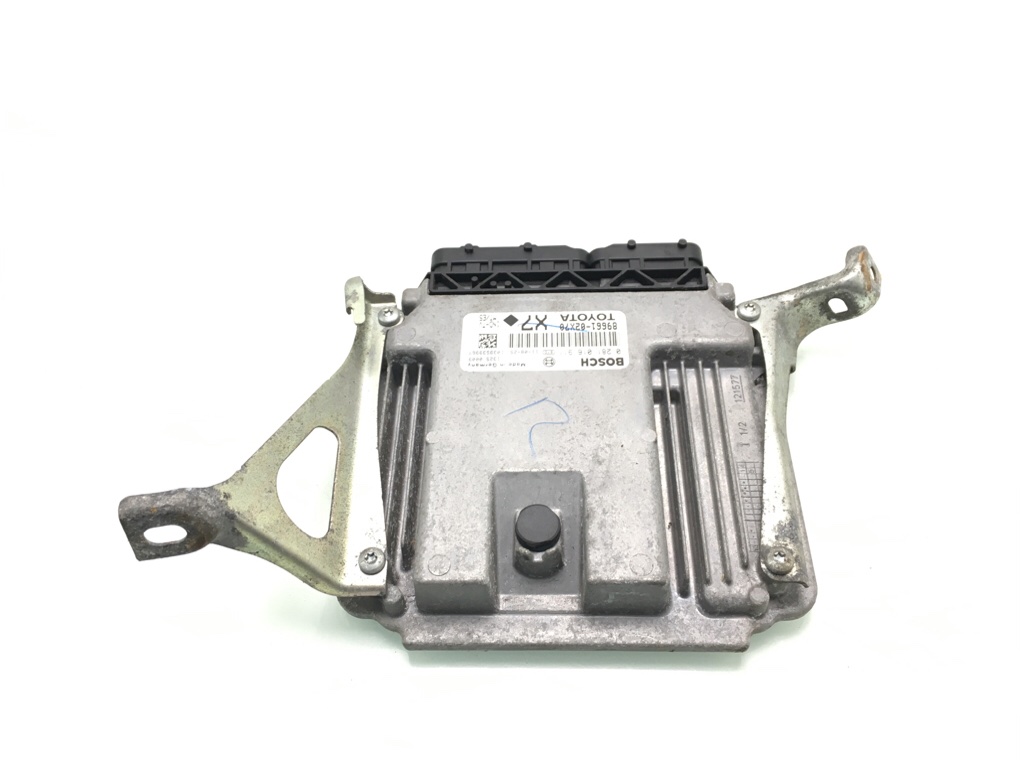 Блок управления двигателем бу для Toyota Auris 1.4 TD, 2011 г. Блок управления двигателем бу для Toyota Auris 1.4 TD, 2011 г.