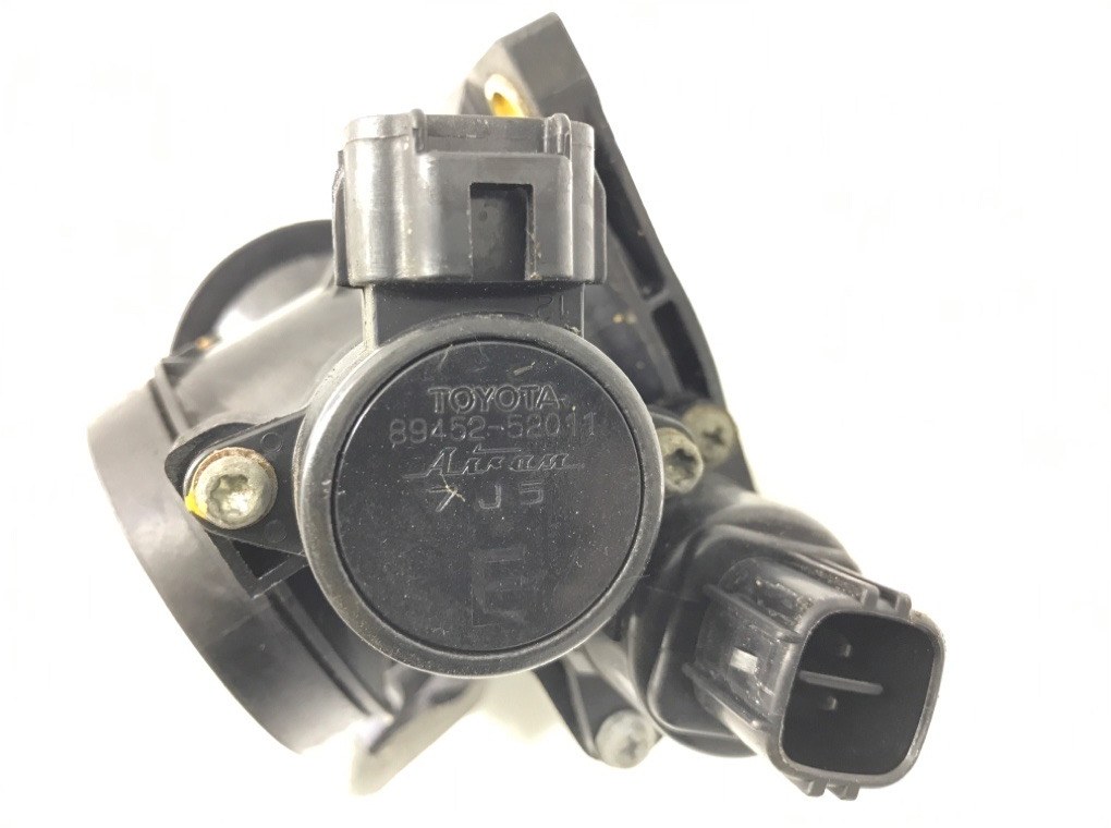 Заслонка дроссельная бу для Peugeot 107  1.0 i,  2008 г.