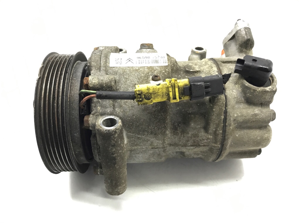 Компрессор кондиционера бу для Peugeot 207 1 1.6 i, 2008 г. Компрессор кондиционера бу для Peugeot 207 1 1.6 i, 2008 г.