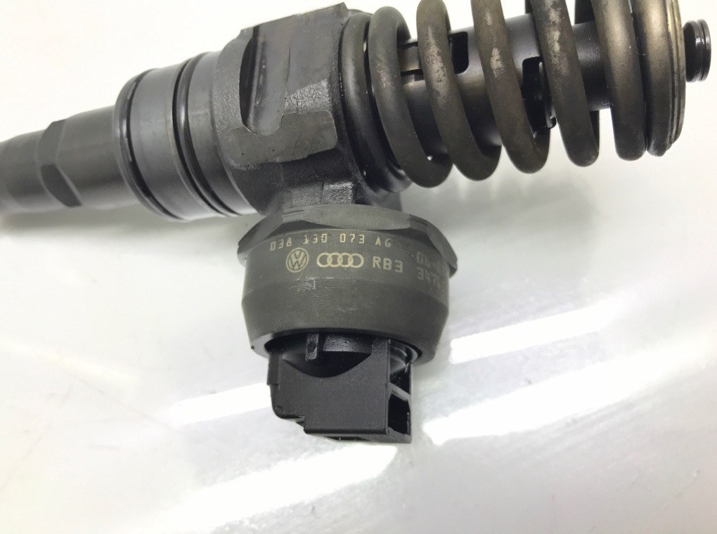 Форсунка бу для Volkswagen Jetta 5 1.9 TDi,  2007 г.