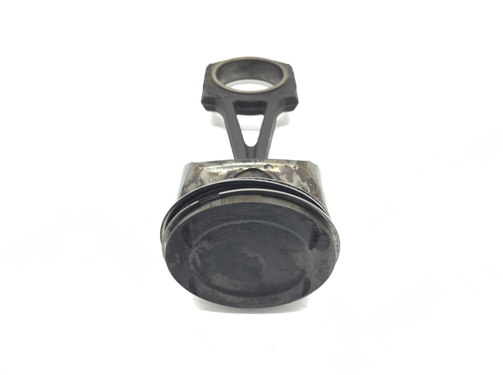 Поршень бу для Opel Astra H 1.4 i,  2010 г.