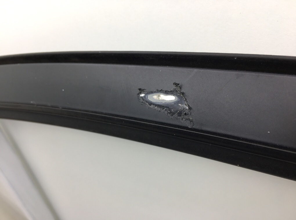 Дверь передняя левая бу для Kia Sportage 3 2.0 CRDi,  2011 г.