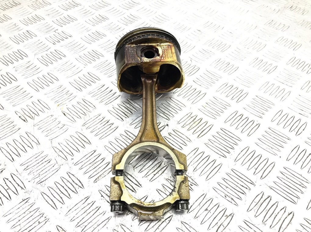 Поршень бу для Lexus LS 430 4.3 i,  2005 г.