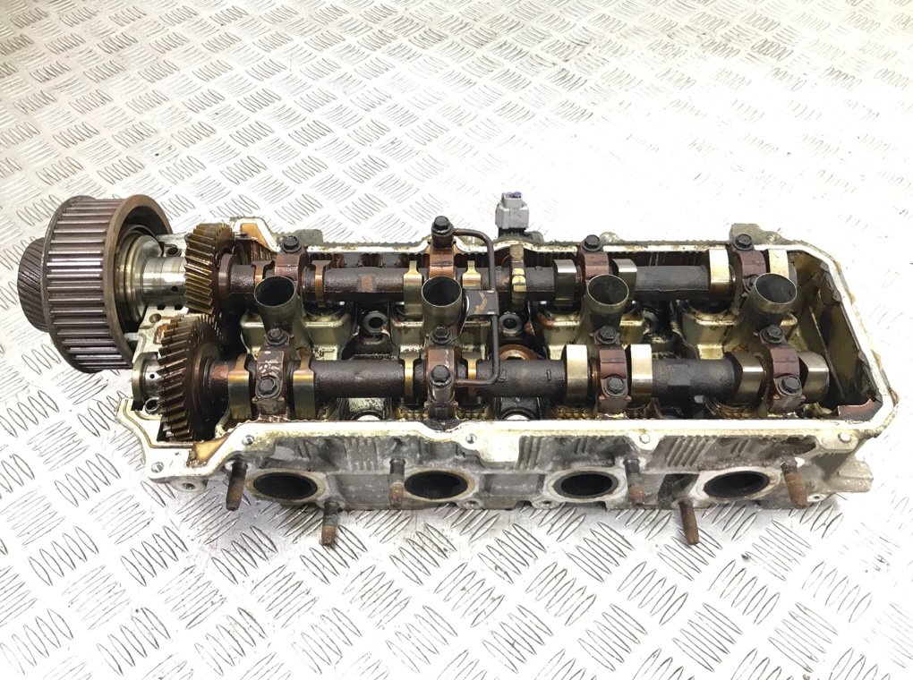Головка блока цилиндров бу для Lexus LS 430 4.3 i, 2005 г.