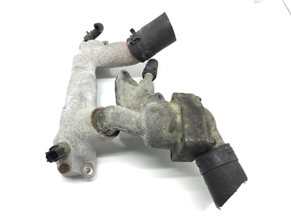 Корпус термостата бу для Lexus LS 430 4.3 i, 2005 г. Корпус термостата бу для Lexus LS 430 4.3 i, 2005 г.