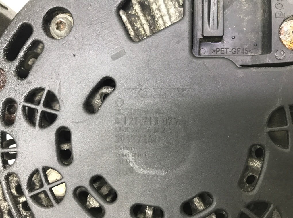 Генератор бу для Volvo XC60 2.0 D, 2010 г. Генератор бу для Volvo XC60 2.0 D, 2010 г.