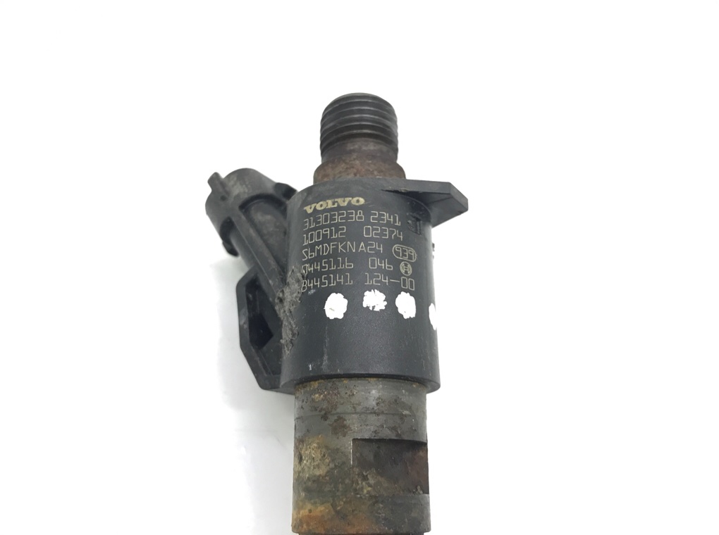 Форсунка бу для Volvo XC60  2.0 D,  2010 г.